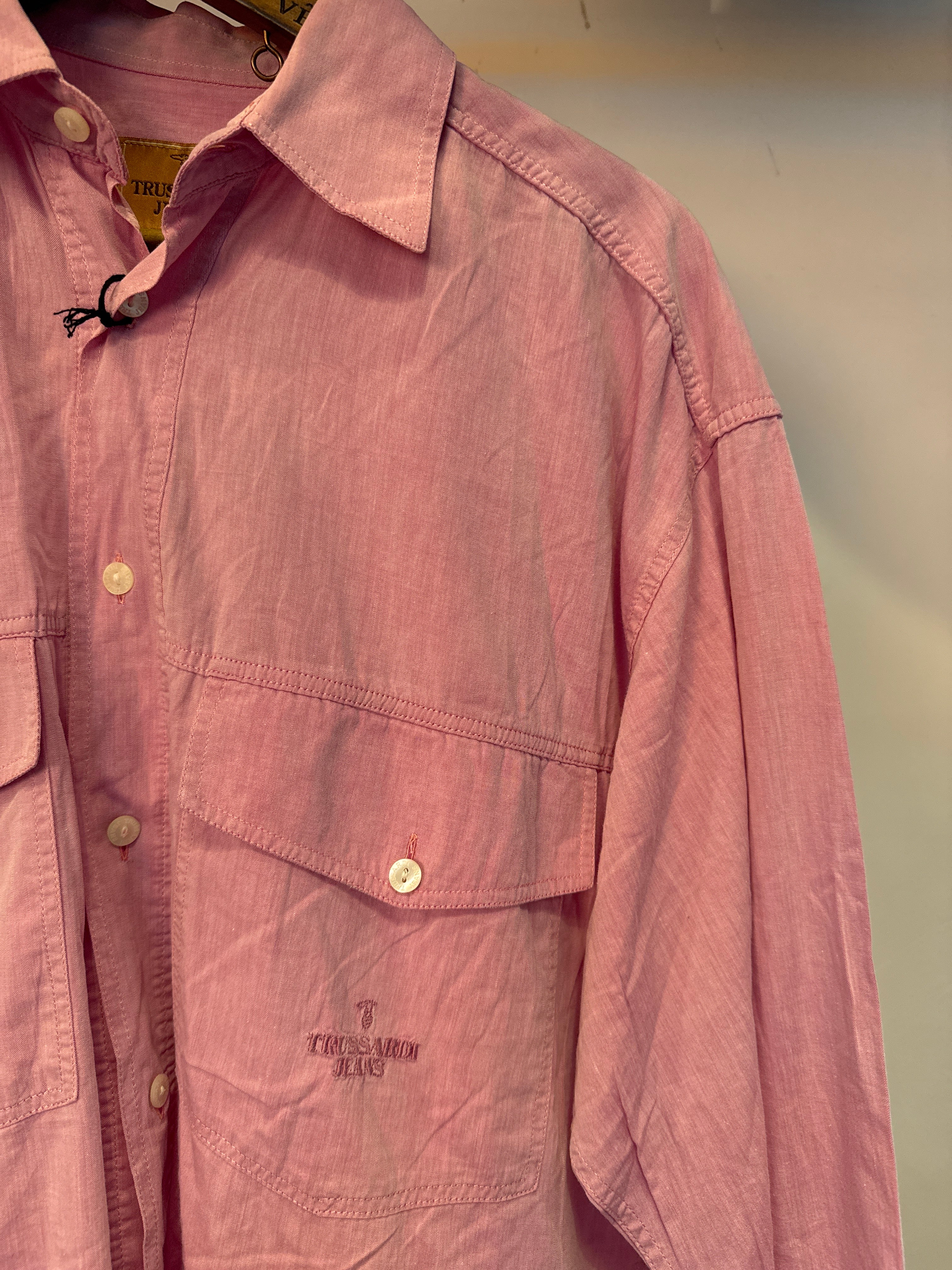 CAMICIA ROSA CON TASCHINI DA UOMO