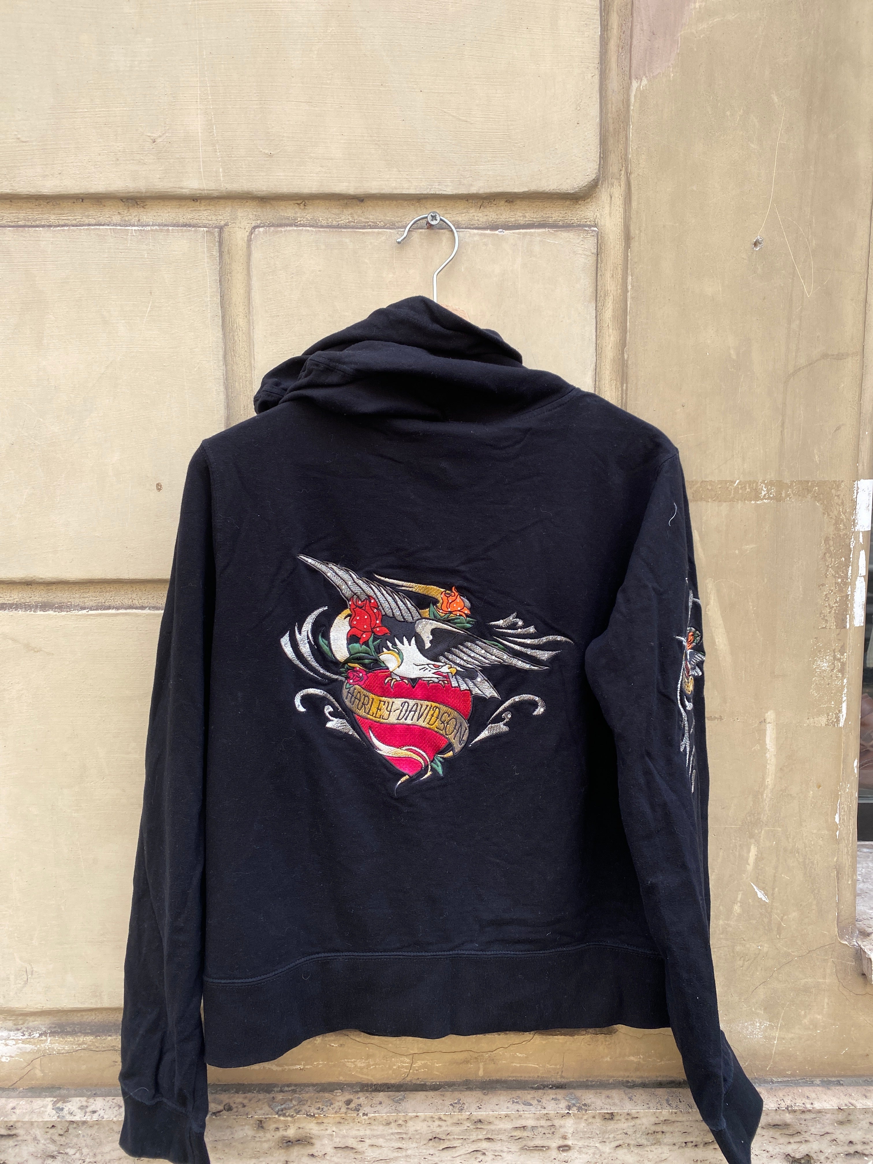 FELPA CON ZIP E CAPPUCCIO DA DONNA CON STAMPE