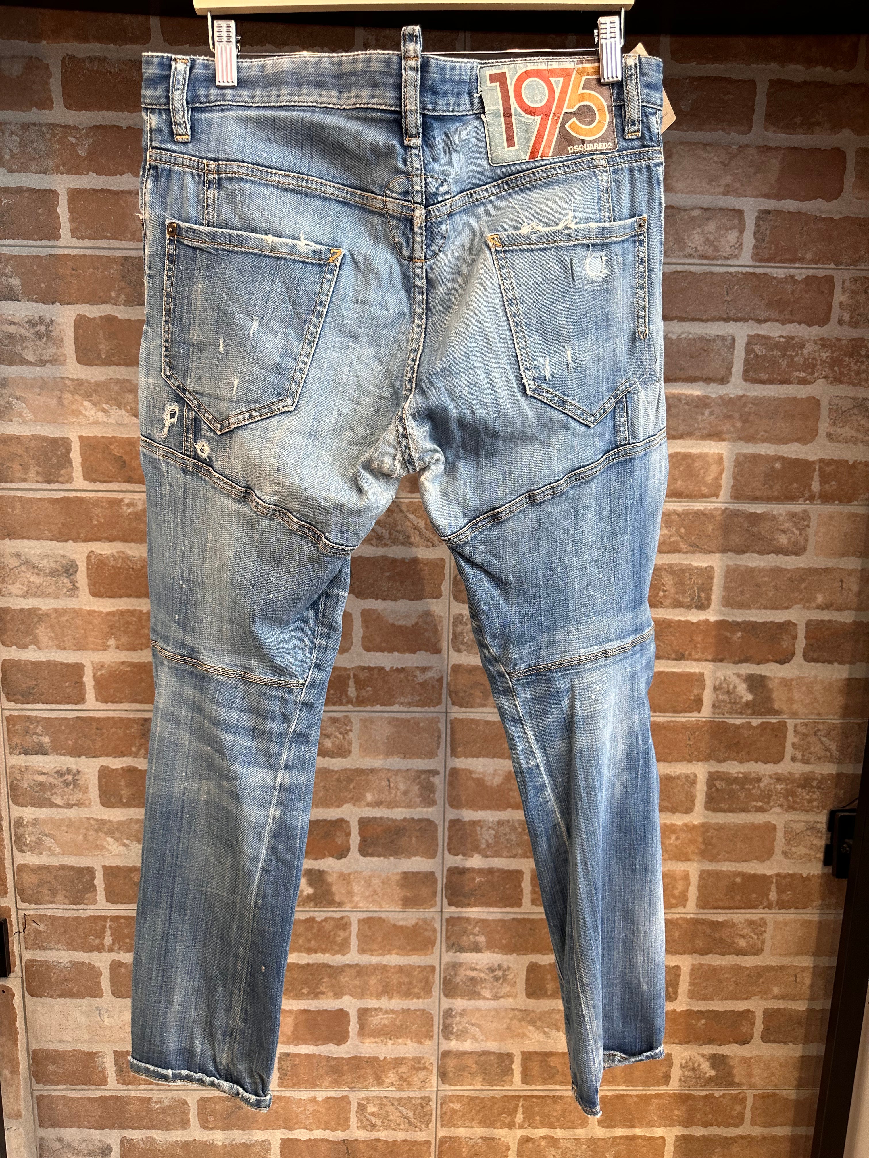 JEANS STRAPPATI BLU DA UOMO