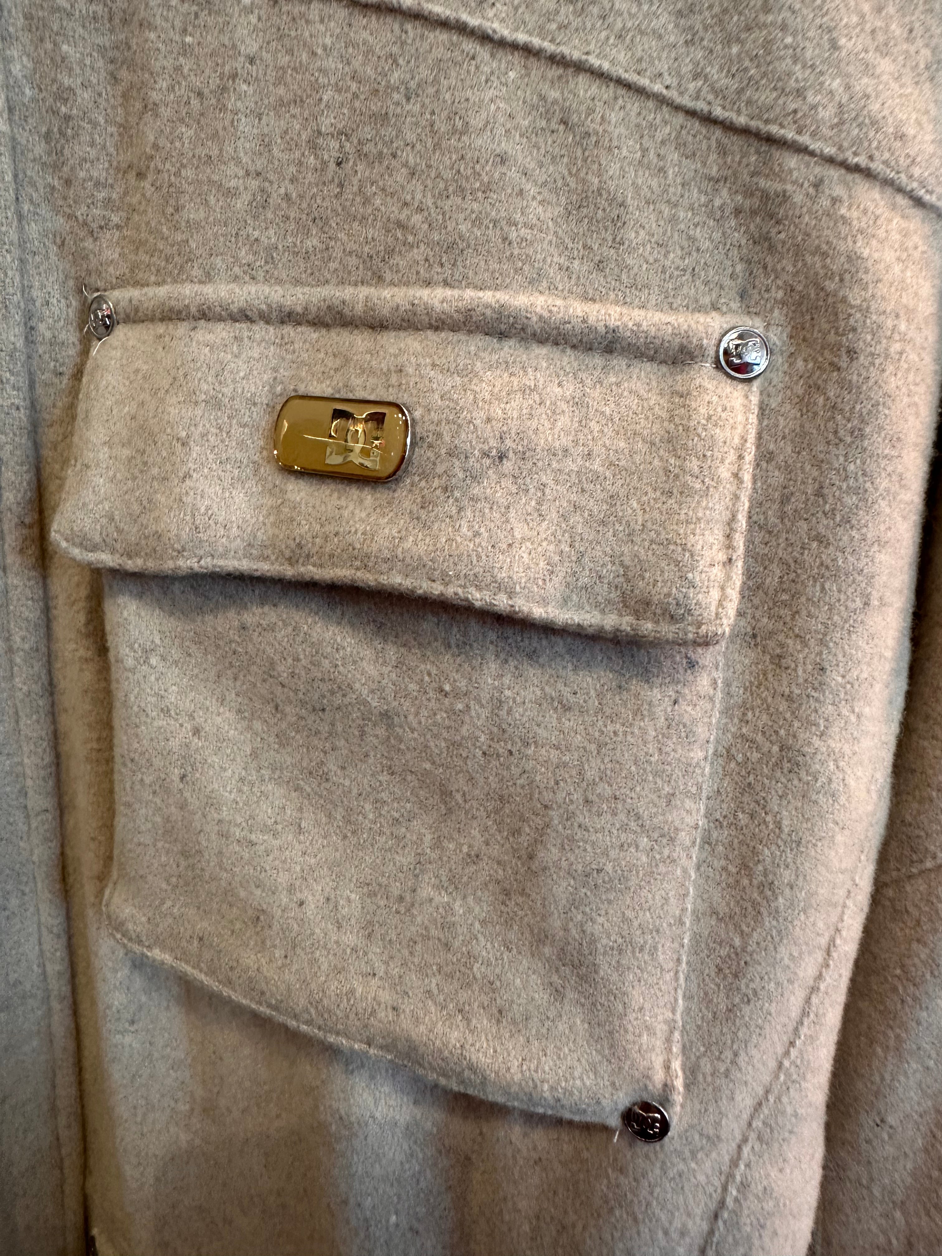 CAPPOTTO BEIGE CON CAPPUCCIO DA UOMO