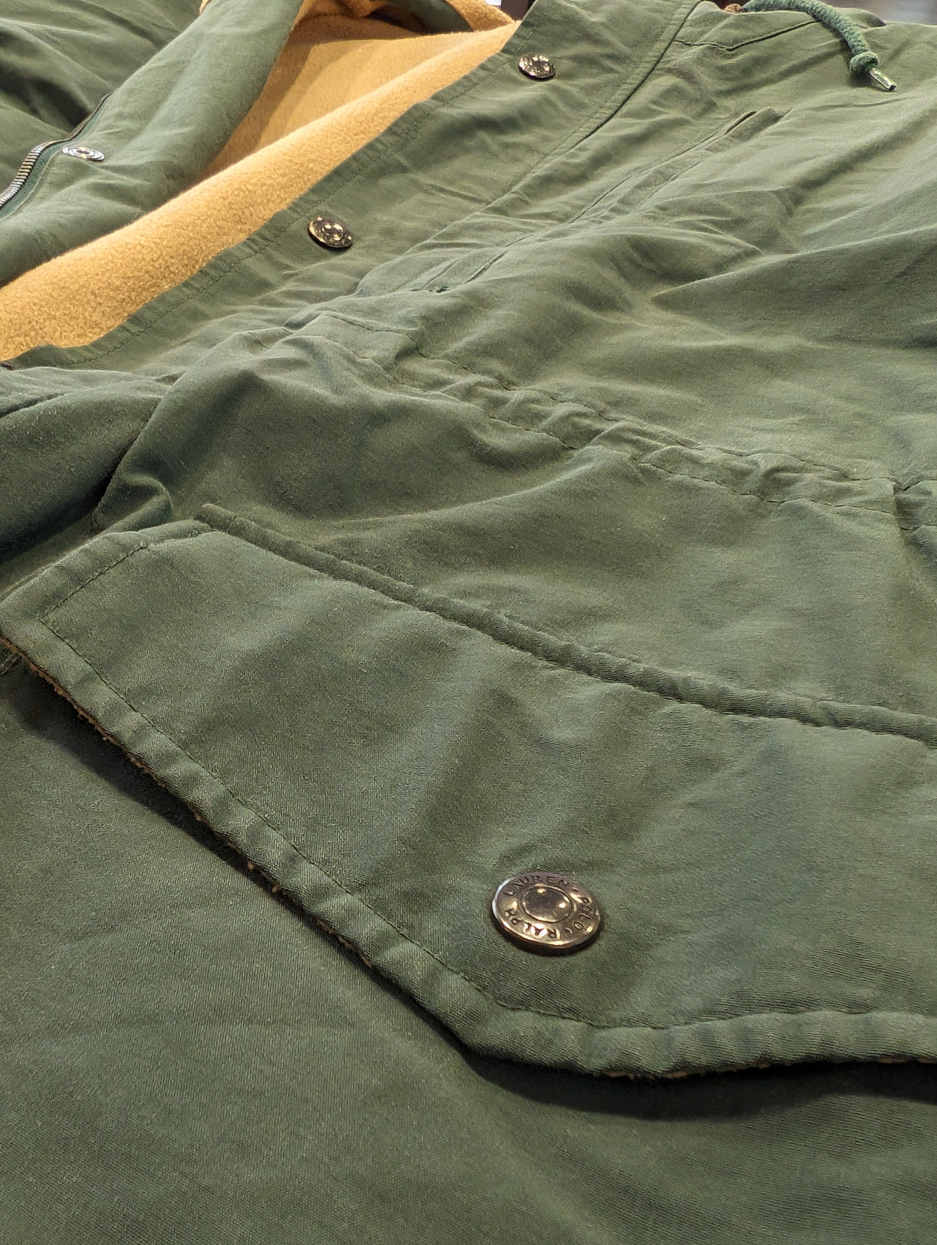 PARKA VERDE CON CAPPUCCIO DA UOMO