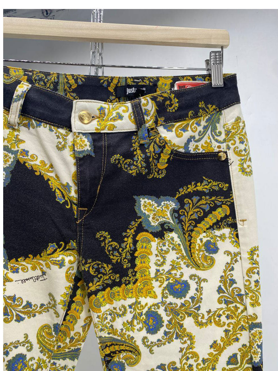 PANTALONI CON STAMPA DA DONNA