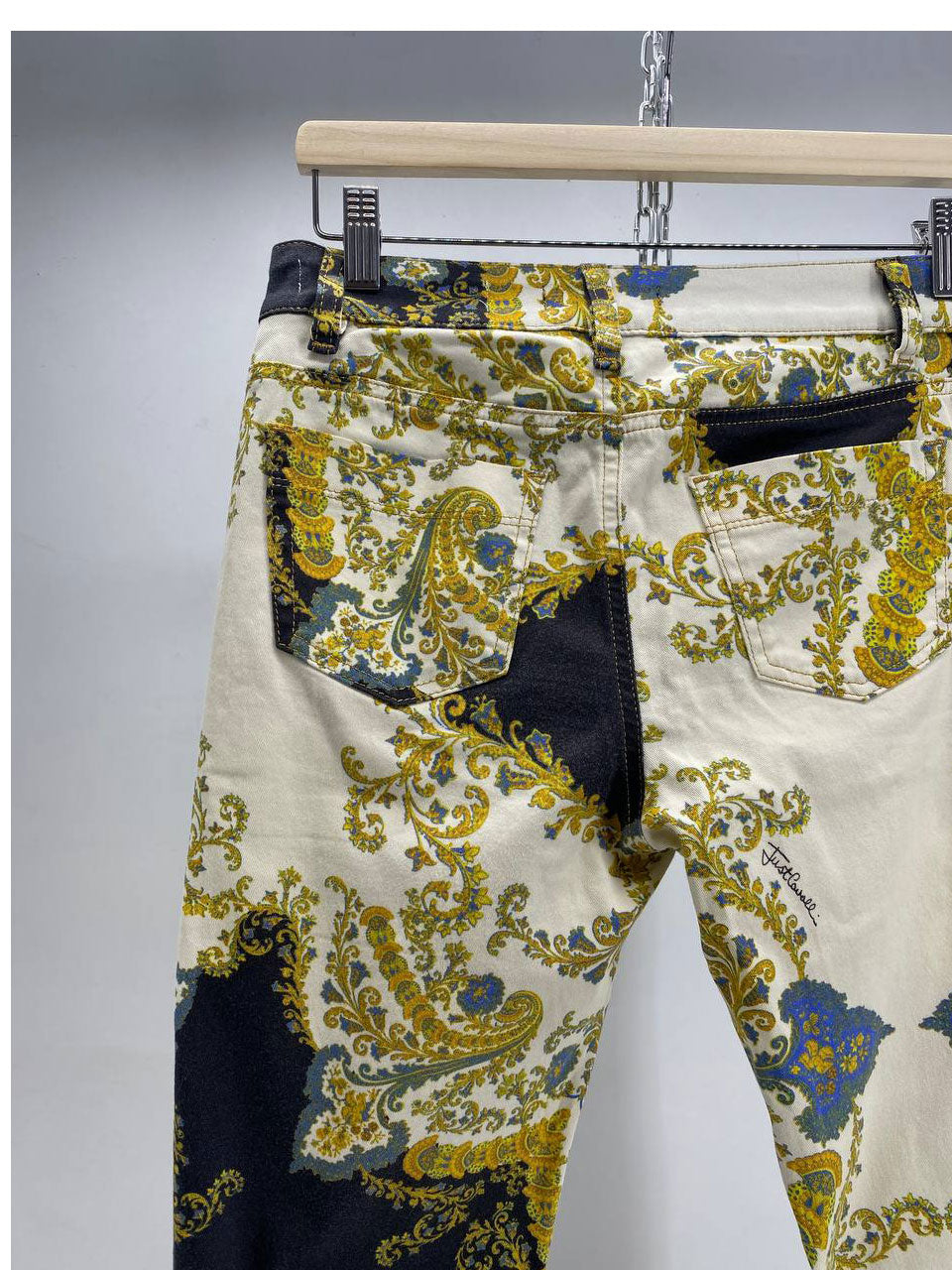 PANTALONI CON STAMPA DA DONNA