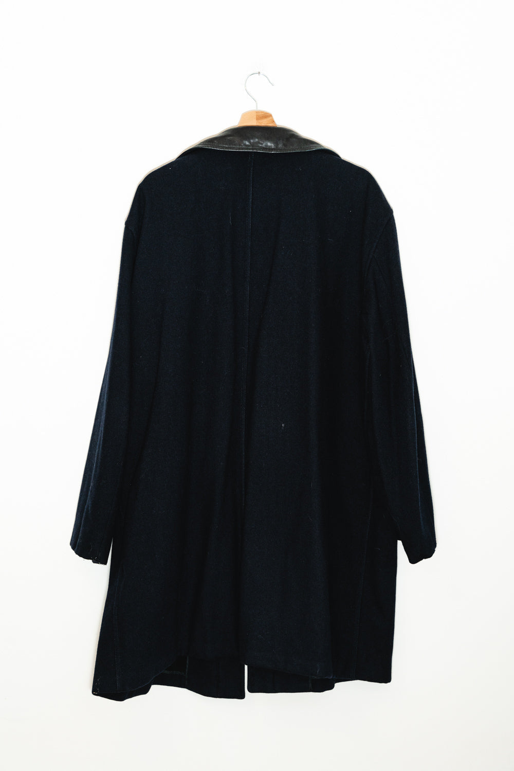 CAPPOTTO LUNGO BLU CON DETTAGLIO IN PELLE DA UOMO